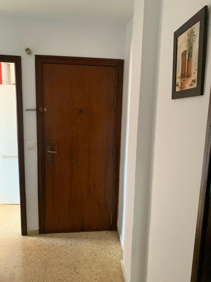 Habitacion Con Cama Individual, Piso Compartido En Avenida Blasco Ibanez Valencia Eksteriør billede